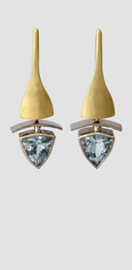 Drop earrings with trilliant cut Aqua-marine